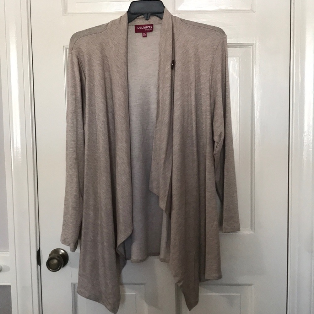 Delancey Studio (Dia) Button Detail Cardigan 2X